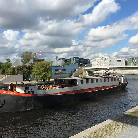 Отель Hotelboat Angeline *