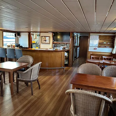 Hotelboat Angeline Отель Амстердам