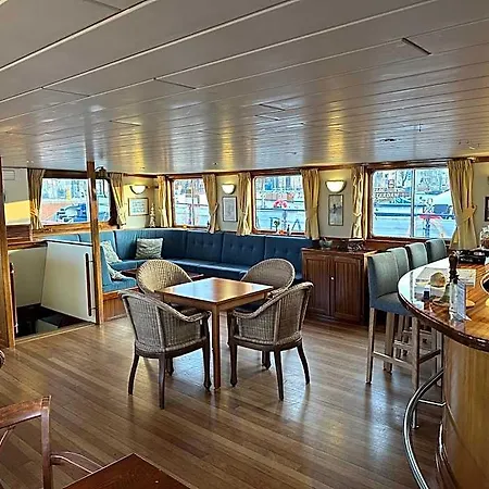 Hotelboat Angeline Hotel Amsterdam