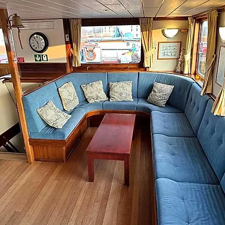 Hotelboat Angeline Hotel