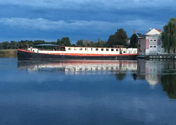 Hotelboat Angeline Amsterdam